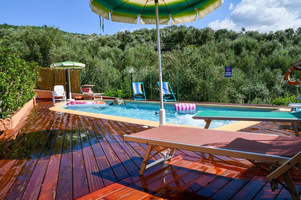 Gli Angeli Agriturismo Βίλα Cisano sul Neva Εξωτερικό φωτογραφία