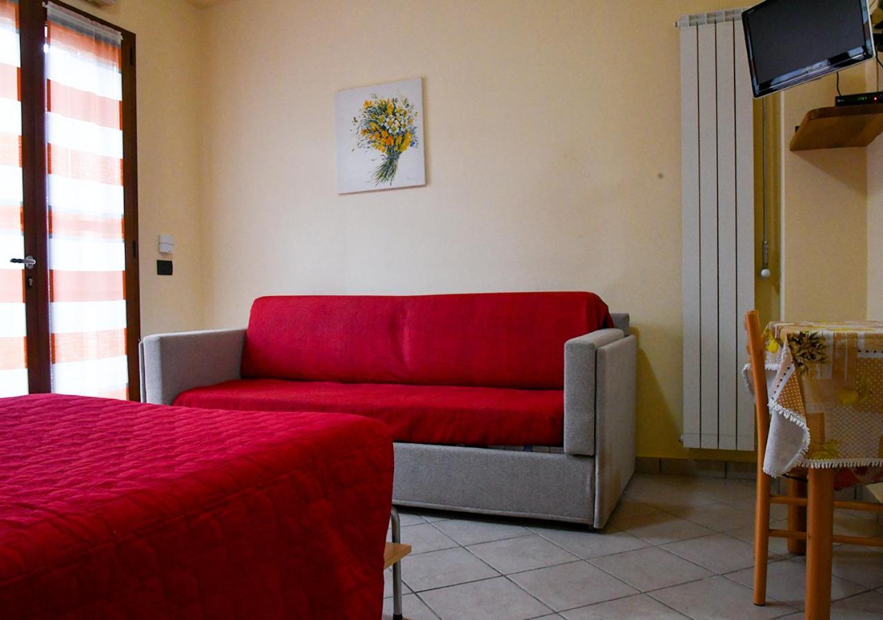Gli Angeli Agriturismo Βίλα Cisano sul Neva Εξωτερικό φωτογραφία
