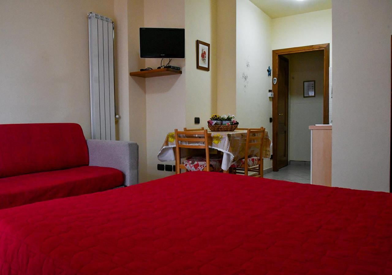 Gli Angeli Agriturismo Βίλα Cisano sul Neva Εξωτερικό φωτογραφία