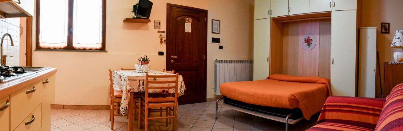 Gli Angeli Agriturismo Βίλα Cisano sul Neva Εξωτερικό φωτογραφία